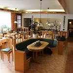 בית הארחה Katharinenhof 3*